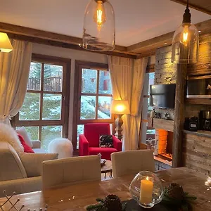 Arc 1950 Appt Luxe 2-4pers -skis Aux Pieds-spa-piscines Intérieure Et Extérieure-sauna-hammam Appartement Les Arcs (Savoie)