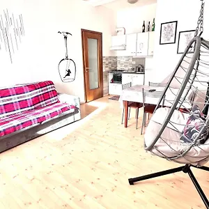 https://mia-house-roma.it-romehotels.com